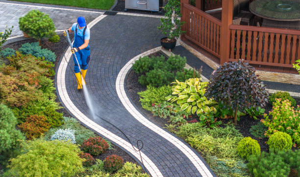 Best Commercial Pressure Washing  in New Castle, DE